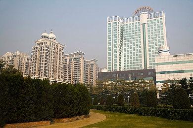 雪乐山险些放弃《半条命》 遭V社高管威胁后回心转意